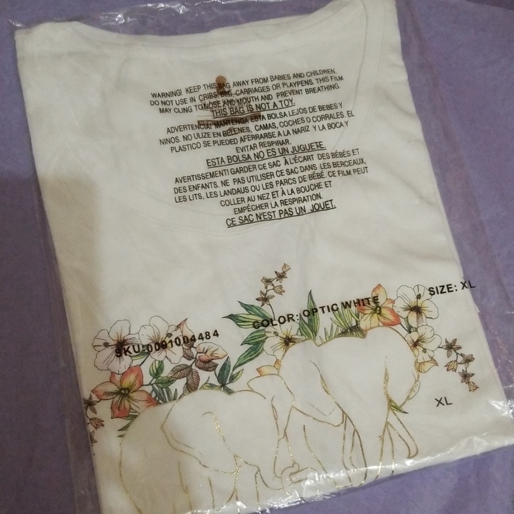 StJude Logo Metallic elephants tshirt